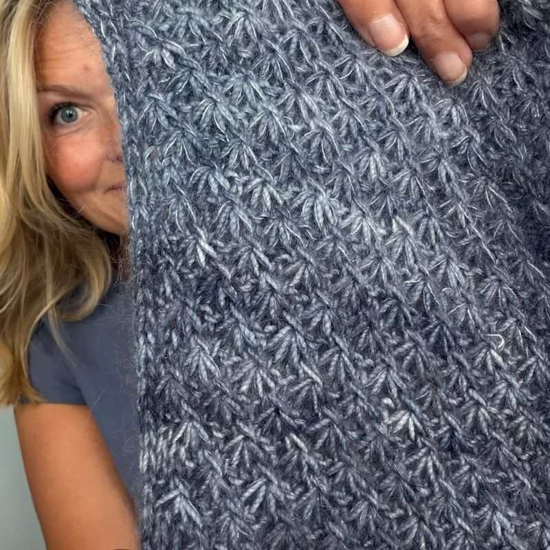 Poppy Scarf